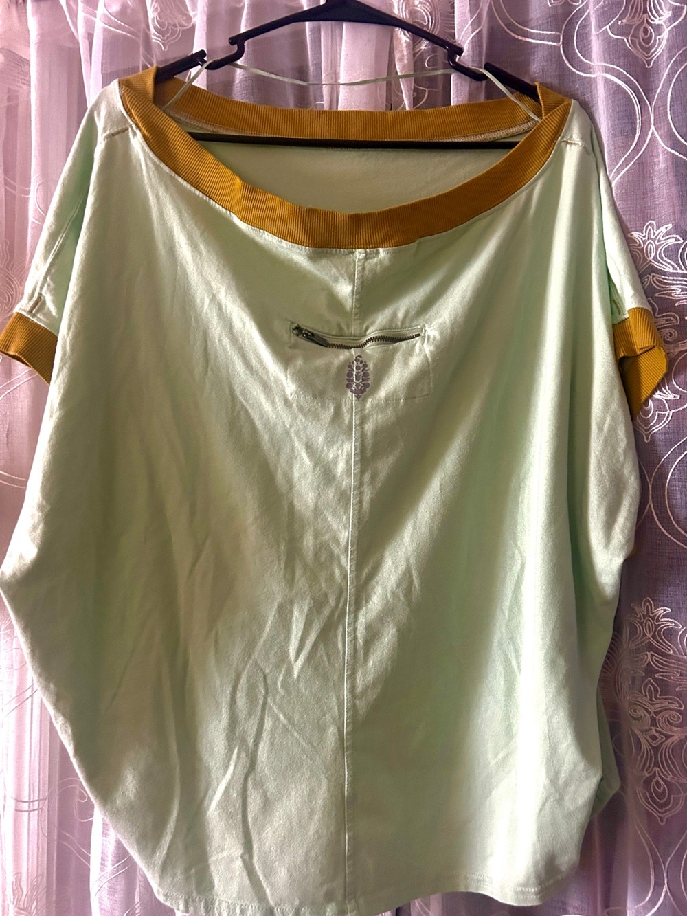 Free People Movement Dolman set - Picture 3 of 5